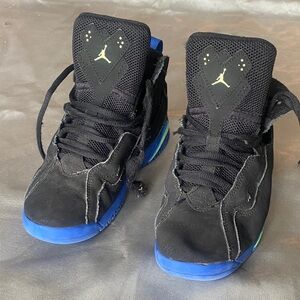 Jordan Kids Black and Blue Sneakers